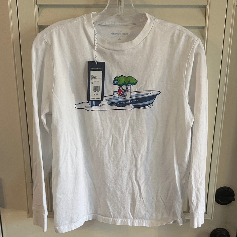 Vineyard Vines White Long Sleeve Tee with Boat Graphic Santa